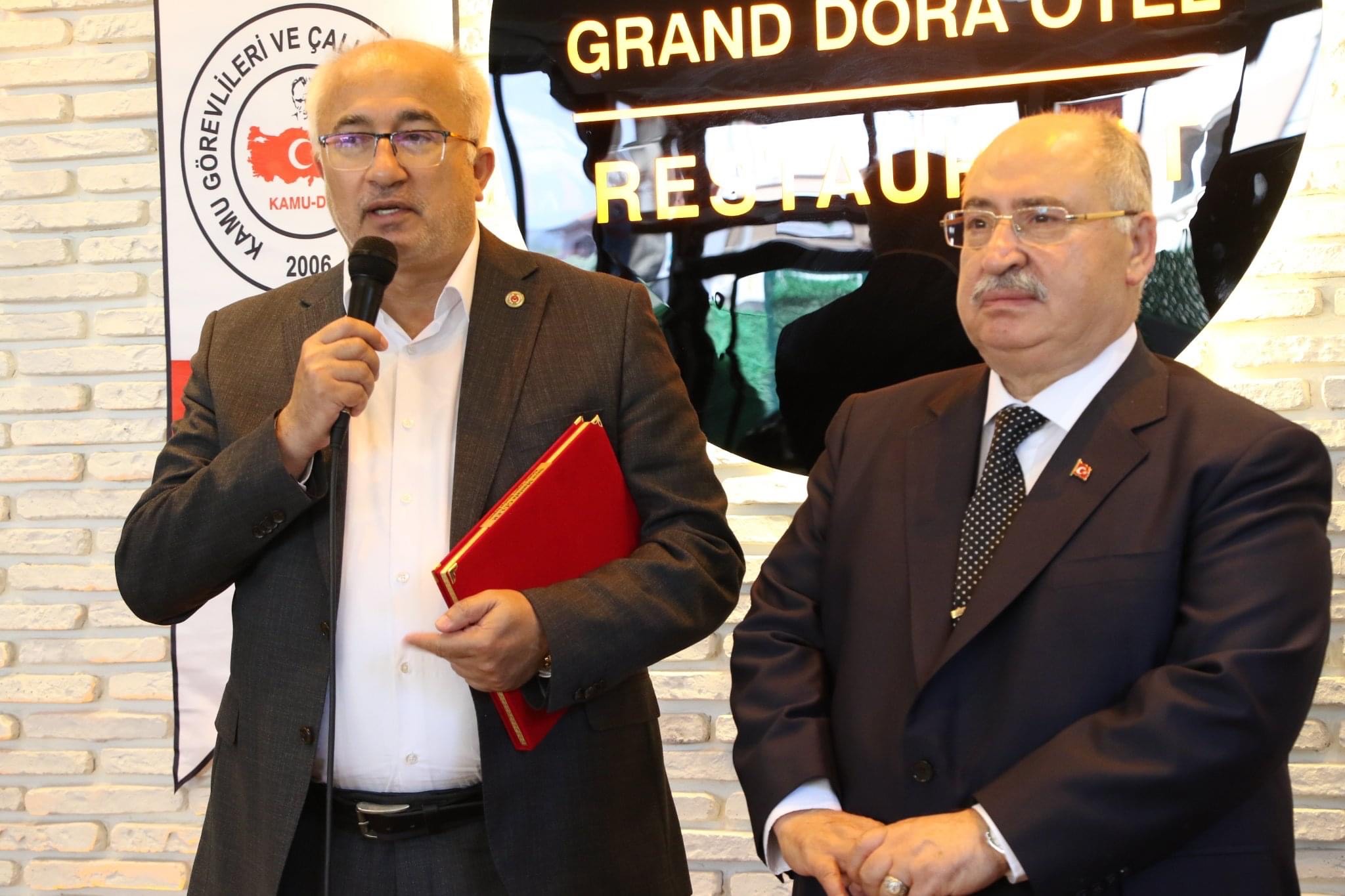 Mustafa GÜLER Yılın İlçe Belediye Başkanı Seçildi