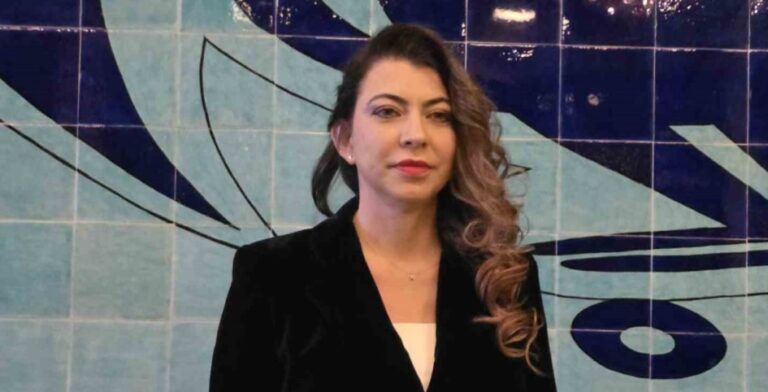 ÇİNİCİLER ÇARŞISI KESİNLİKLE BÖLÜNMEMELİ !